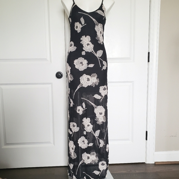 ASTR Black Ivory Floral Embroidered Lace Maxi Slip Dress M - Picture 2 of 11